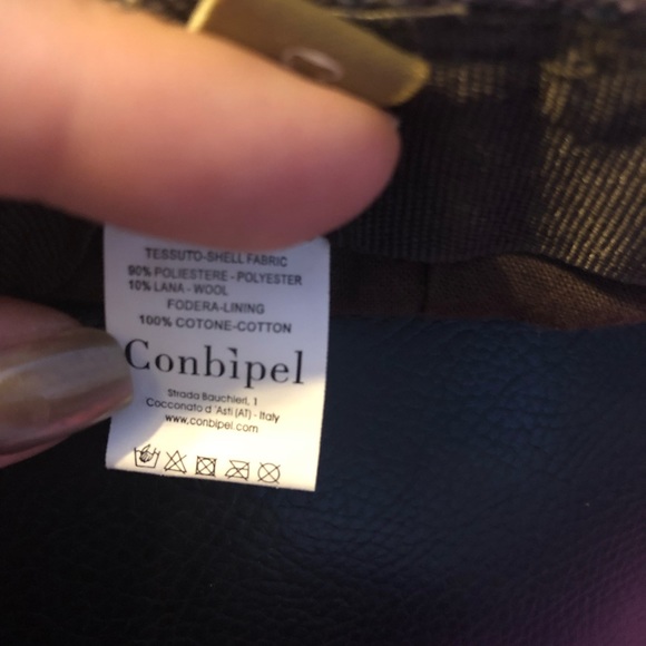 Hat - Picture 3 of 4